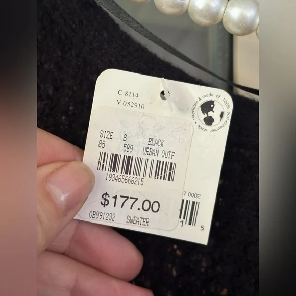 NWT FREE PEOPLE Oversized Black Waffle-Knit Slouchy Sweater • V-Neck • Fit S–3XL - Picture 9 of 13